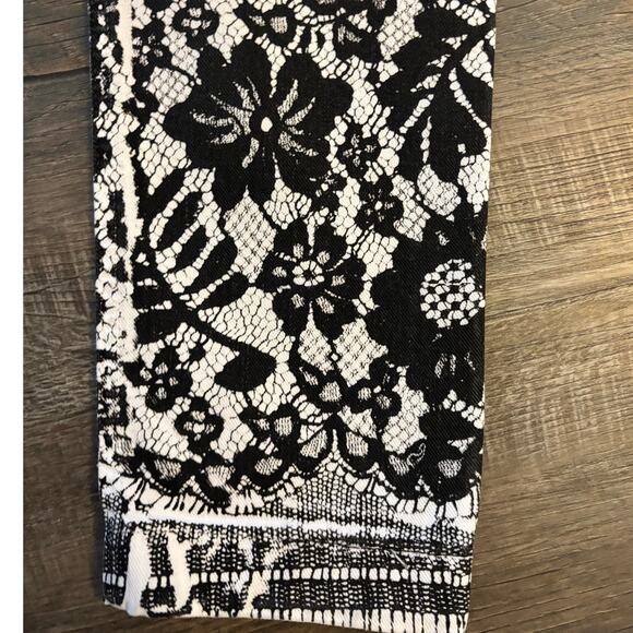Y2K Dolce & Gabbana Lace Print Skinny Jeans Blk Wht Low Rise XS IT28 Designer - Picture 8 of 10